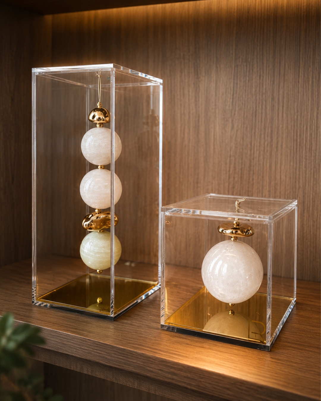 Caixa Decorativa em Acrílico

Esferas em Ônix Paquistanês e Selenita
